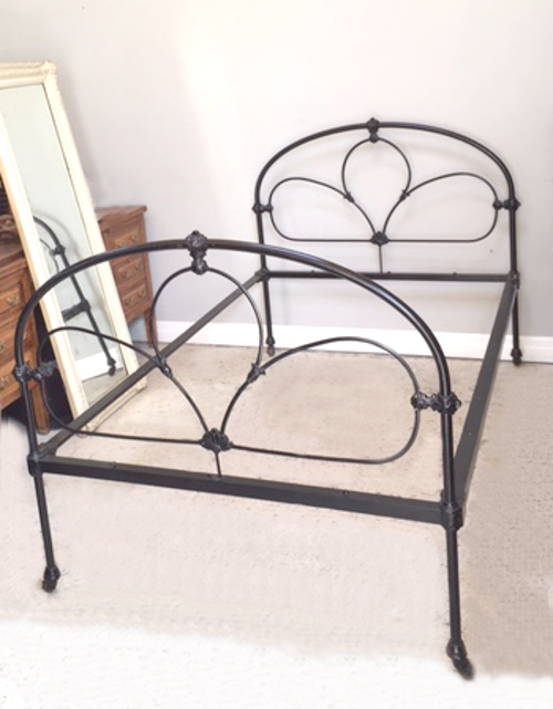 FRENCH ANTIQUE 4FT BED
